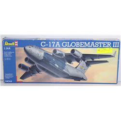 C17A GLOBEMASETER III PLASTIC MODEL KIT 1:144