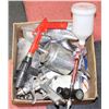 Image 1 : BOX WITH ASSORTED PAINT SPRAYERS INCL MASTERCRAFT,