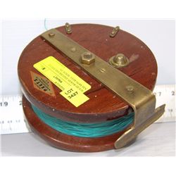 SOLID WOOD AND BRASS PEETZ SALMON REEL MADE IN