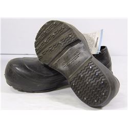 PAIR OF  WINTER WALKING SLIP ON CLEATS