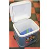 Image 1 : IGLOO MAX COLD 5 DAY ROLLER COOLER HOLDS 101