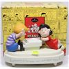 Image 1 : HALLMARK KEEPSAKE COLLECTIONS PEANUTS GALLERY
