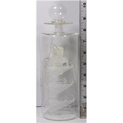 GLASS SHIP INSIDE GLASS BOTTLE