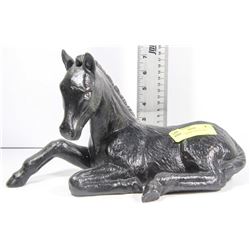 CERAMIC HORSE FOAL LAYING DOWN