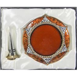 ESTATE BOMBAY DECORATIVE WINE BOTTLE PLATE & CORK