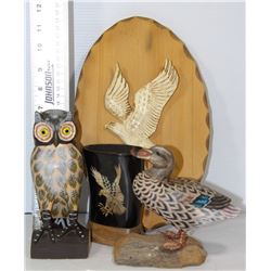 BOX OF ESTATE COLLECTIBLES