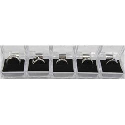 FLAT OF 5 FASHION RINGS