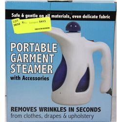 PORTABLE GARMENT STEAMER