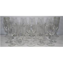 BOX OF ASSORTED CRYSTAL WINE GLASSES