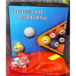PROFESSIONAL POOL BALL SET WITH BAG OF POOL CUE