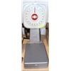 Image 1 : TOLEDO SCALE 100 LBS CAPACITY