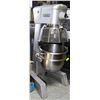 Image 1 : HOBART 20 QUART MIXER