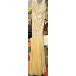 NEW SUE WONG DESIGNER WONG GOWN  SIZE 12