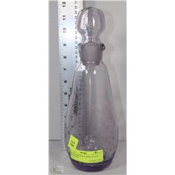 MAUVE VINTAGE BUBBLE GLASS DECANTER
