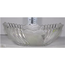 FROSTED RIBBON DESIGN CRYSTAL CANDY DISH