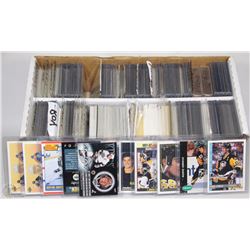 BOX WITH MANY COLLECTIBLE HOCKEY CARDS INCL