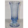 Image 1 : BLUE DEPRESSION ERA ETCHED PATTERNED GLASS VASE