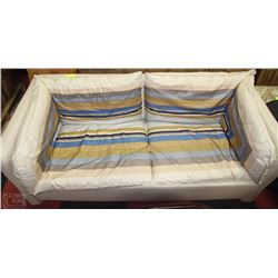 WHITE LOVESEAT