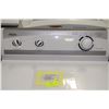 Image 3 : MAYTAG PERFORMA DRYER 27" HEAVY DUTY OVERSIZE