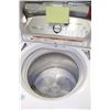 Image 4 : WHIRLPOOL CABRIO 27" GLASS TOP LOAD WASHER