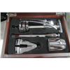 Image 1 : WINE TOOL SET