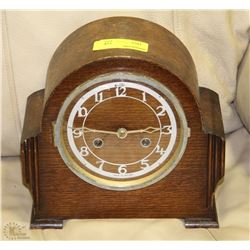 VINTAGE BENTIMA ENGLISH OAK MANTLE CLOCK