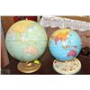 Image 1 : 2 SMALL VINTAGE GLOBES