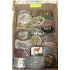 Image 1 : LARGE BELT BUCKLE COLLECTION