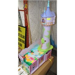 PRINCESS TOYBOX WITH PRINCESS CASTLE