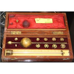 ANTIQUE MEASURING TOOL