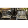 Image 1 : 2 VINTAGE TOASTERS 1 CORD
