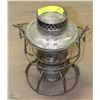 Image 1 : VINTAGE CNR RAILROAD LANTERN