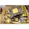 Image 1 : BOX OF BRASS ORNAMENTS