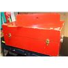Image 1 : WOOD CHEST 30"X22"X12.5"H WITH HANDLES & LATCHES