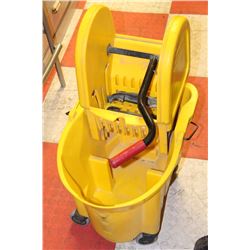 RUBBERMAID COMMERCIAL MOP BUCKET