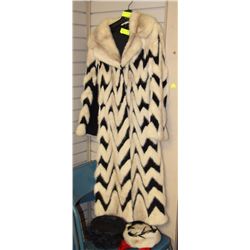 ESTATE FUR JACKET WITH 2 HATS