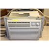 Image 1 : DIPLOMAT WINDOW AIR CONDITIONER