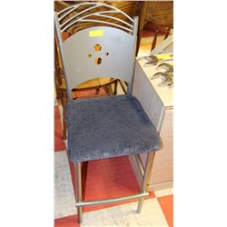 METAL BAR STOOL