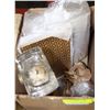 Image 1 : BOX WITH NEW CANDLE AND DECORATIVE PLATES INCL