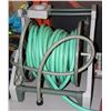 Image 1 : 100FT GARDEN HOSE ON AMES CADDY