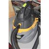 Image 1 : STINGER WET/DRY VACUUM