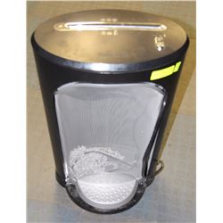 FELLOWES PAPER SHREDDER