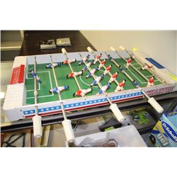 VINTAGE TABLETOP FOOSEBALL