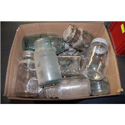 ESTATE VINTAGE JAR COLLECTION