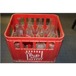VINTAGE POP SHOP CRATE WITH 11 BOTTLES