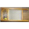 Image 1 : VINTAGE COLUMBUS WASH BOARD