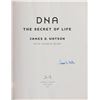 Image 1 : DNA: James D. Watson