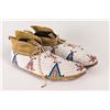 Image 5 : Cheyenne Beaded Man's Moccasins, 10 ¾" long