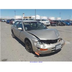 1996 - NISSAN MAXIMA