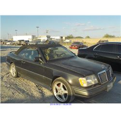 1994 - MERCEDES BENZ E-CLASS//REBUILT SALVAGE TITLE